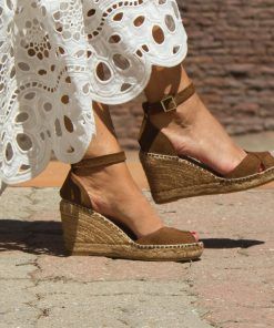Sandalia con cuña Carolina Roble
