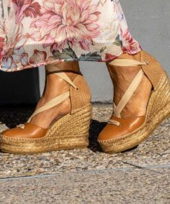 Alpargata con cuña María 2O Camel.