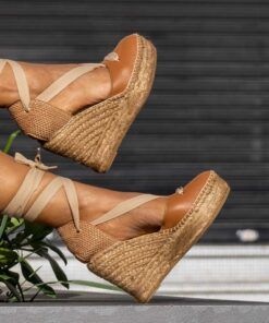 Alternative view of Alpargata con cuña María 2O Camel.