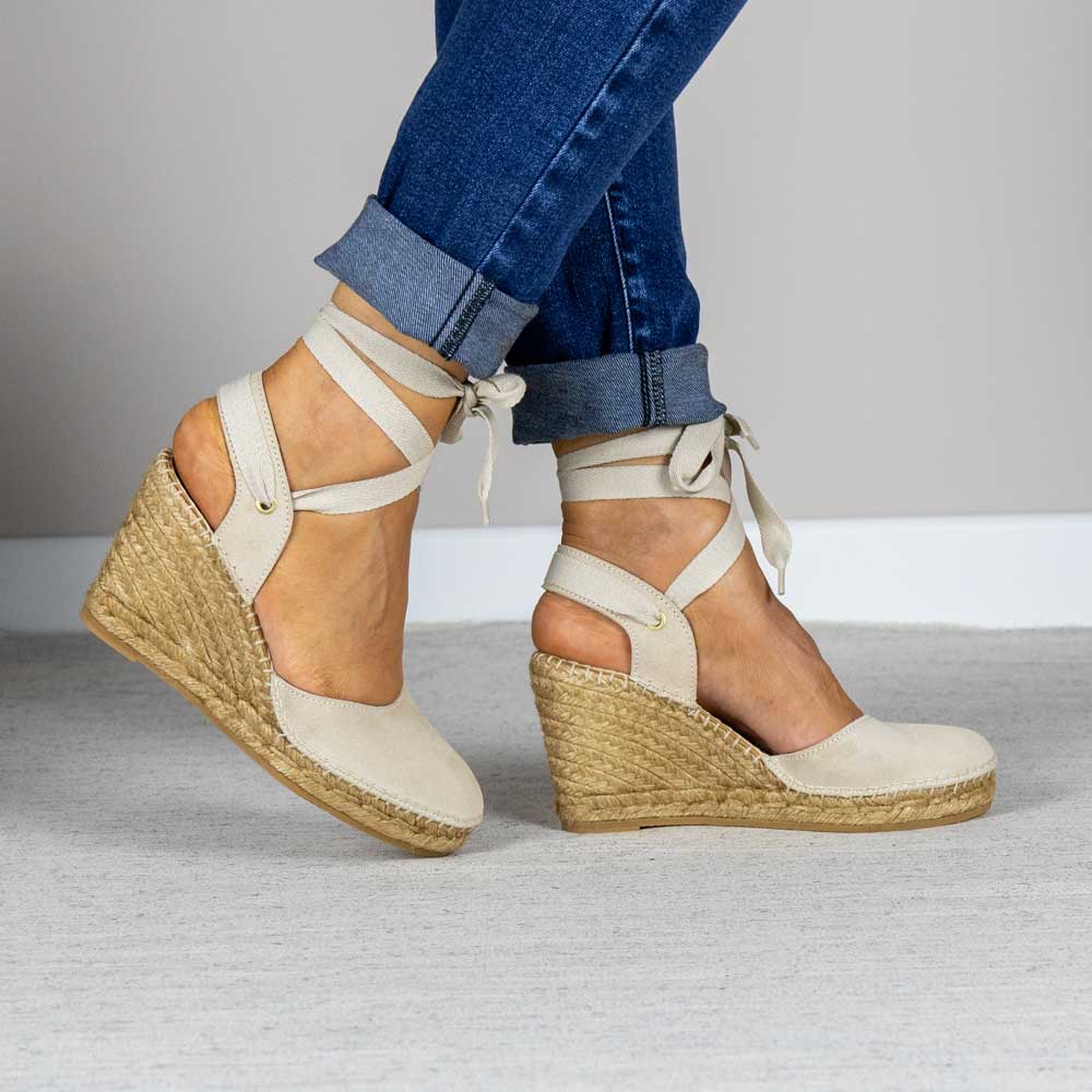 Alpargata con cuña New Luna Beig.