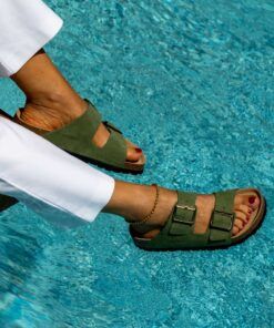 Alternative view of Bio Macarena Oliva.